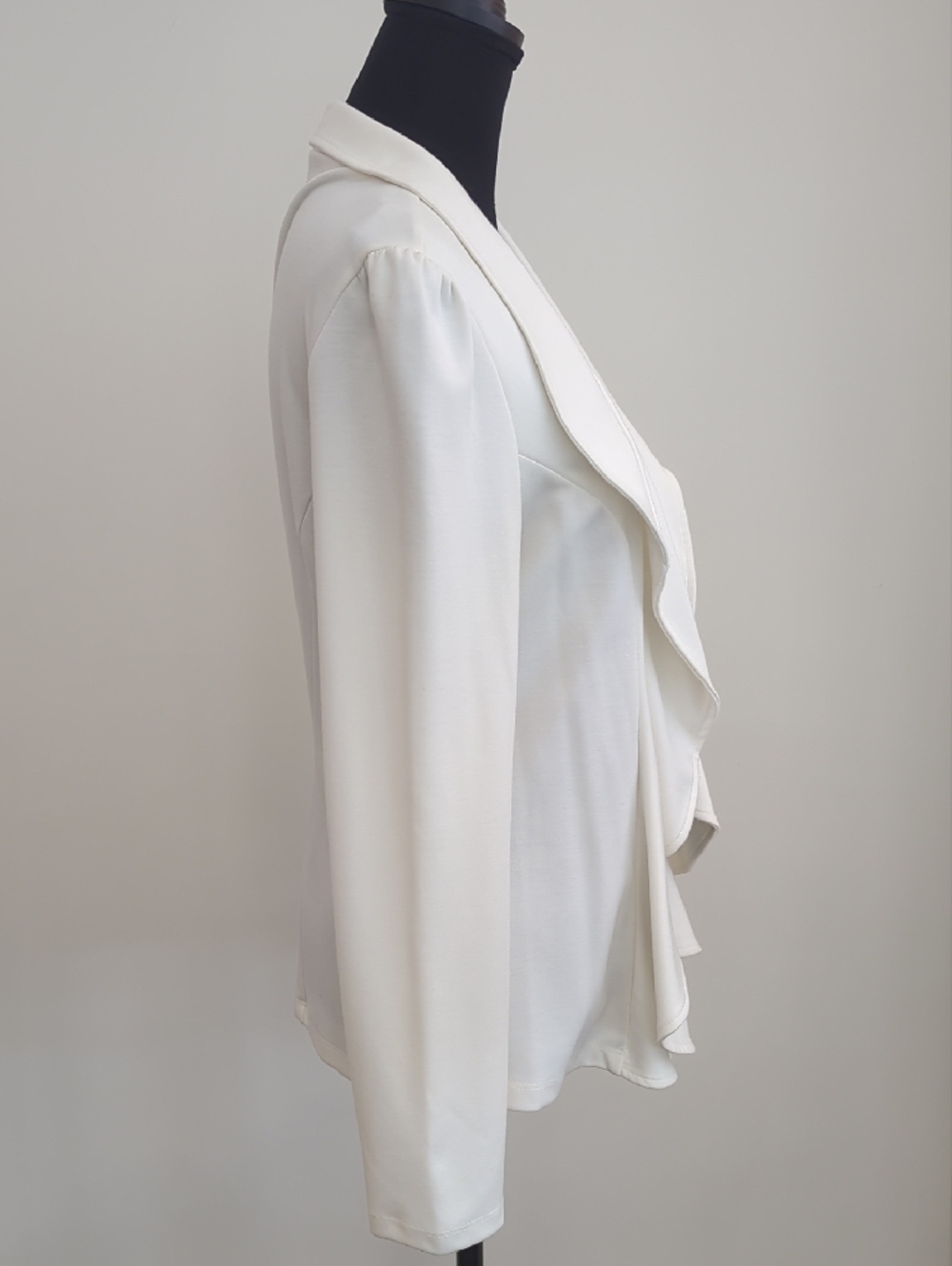 Cupio White Waterfall Draped Ruffle Collar Front Open Blazer - Picture 5 of 8